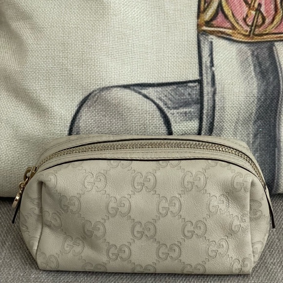 ⭐️COA⭐️GUCCI⭐️Guccissima Small Cosmetic Pouch Off White/Cream 💯 AuThEnTiC - Picture 1 of 12